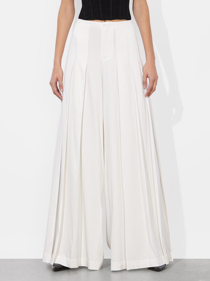 AINSLIE WIDE LEG PANT - OFF WHITE - Alice And Olivia