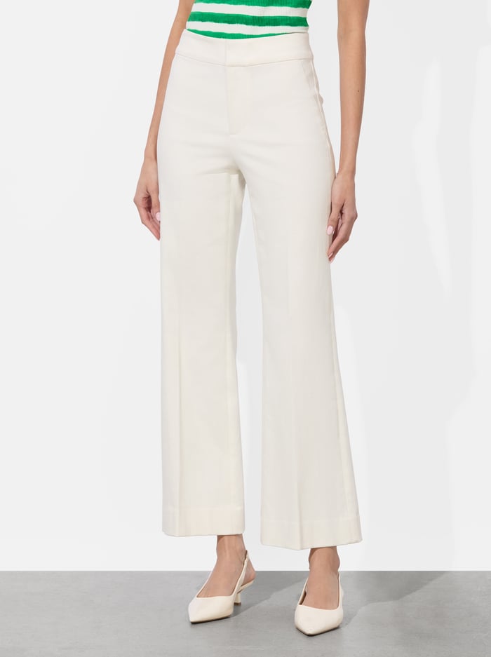 QUINN KICK FLARE JEAN - OFF WHITE - Alice And Olivia