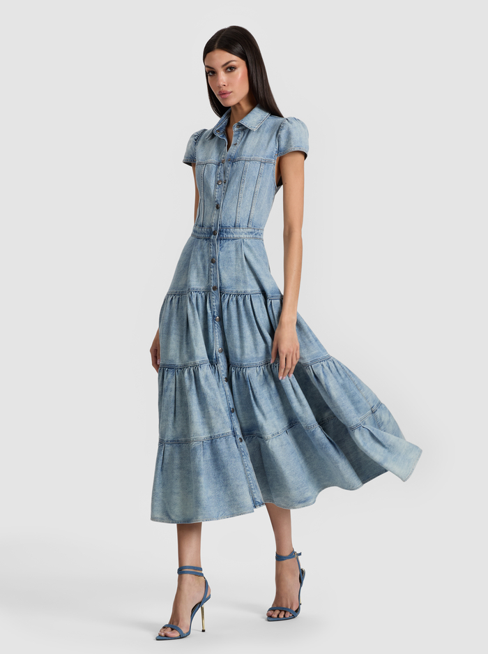 PATSY DENIM MIDI DRESS - LIGHT ADELE - Alice And Olivia